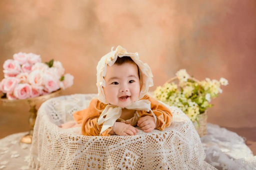 伊犁哈萨克孕妇肚子疼要生了